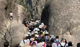 黄山游客爆料最新消息视频,惊现神秘奇观，视频揭秘黄山最新奇景