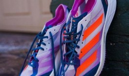 近期跑鞋爆料新闻事件,揭秘近期爆料背后的真相与争议